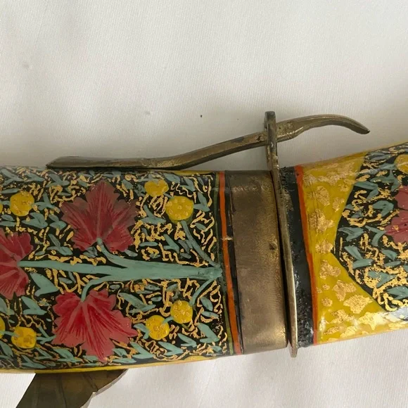 Vintage Fish Knife & Fork Carving Set in a fish shaped wood & brass stand - Picture 7 of 9